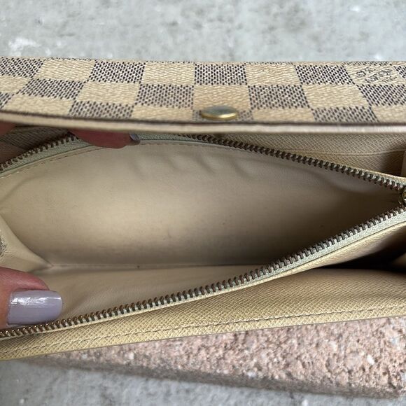 Louis Vuitton Beige and Brown Checkered Wallet - Picture 10 of 13